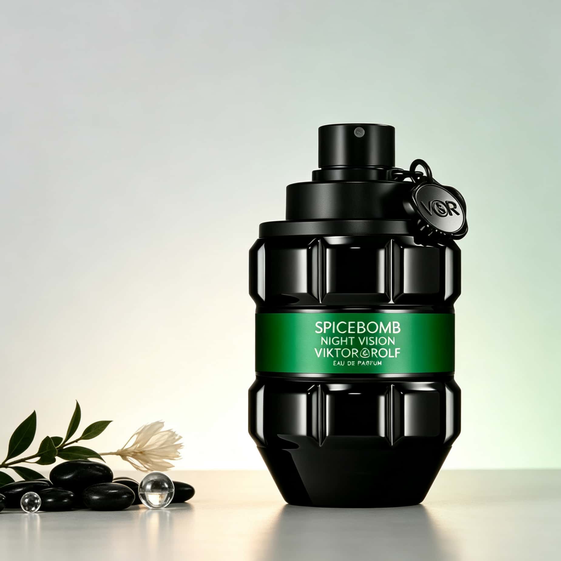 빅터 앤 롤프 나이트 비전 EDP 남성용 향수, 블랙  - Home Bar Accessories 리뷰 및 가격